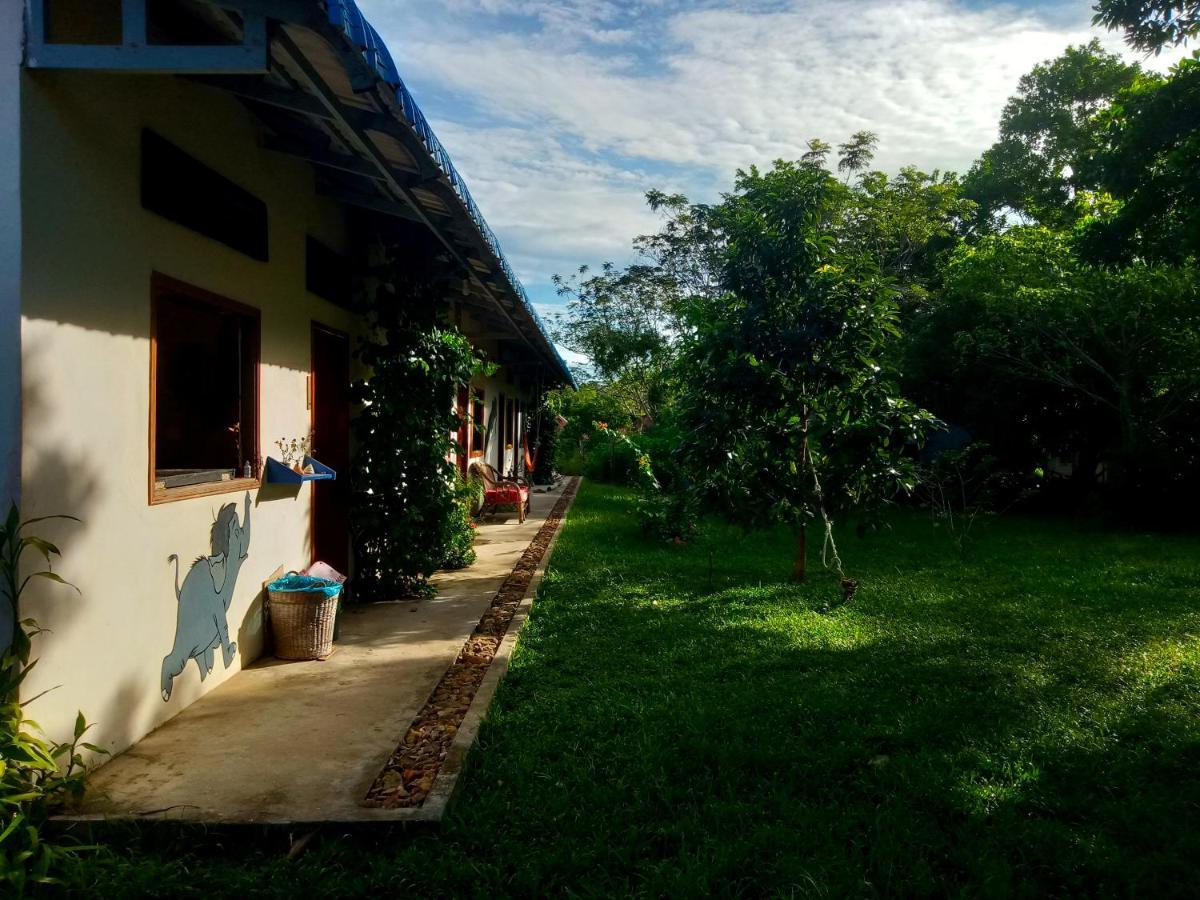 Baloo Guesthouse Koh Rong Sanloem Buitenkant foto